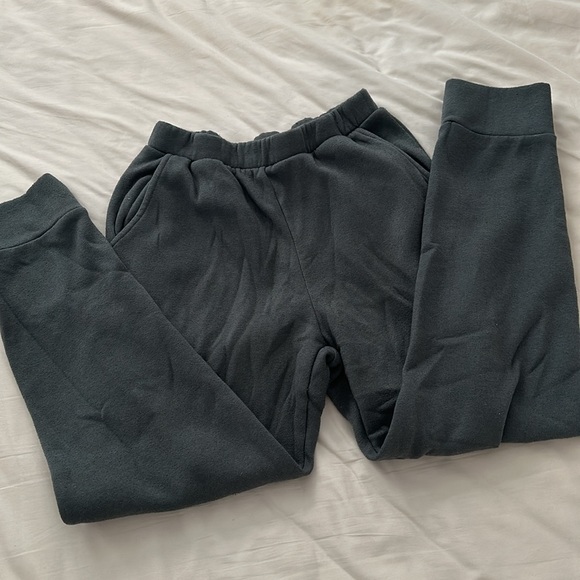Cozy Sweatpants Bundle - Picture 9 of 11